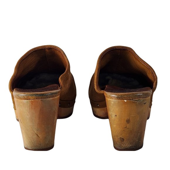 UGG Women's Abbie Suede Clog 5772 Chestnut Suede - Picture 4 of 7